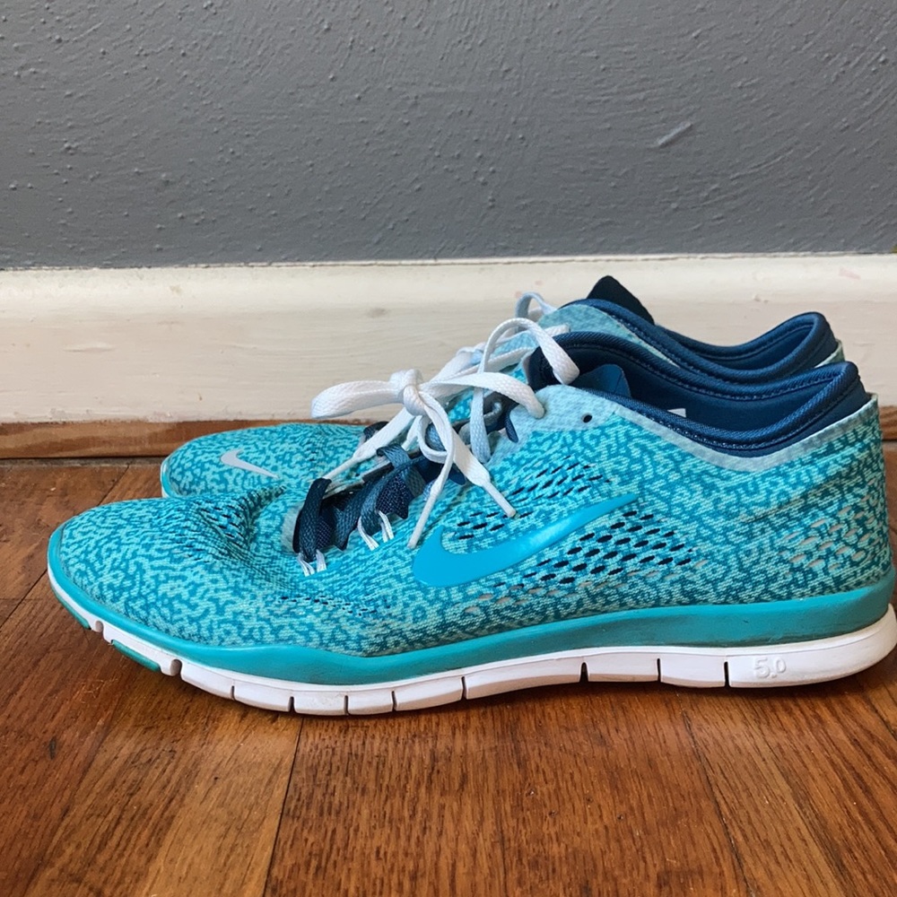 Nike Trainers - Picture 3 of 4